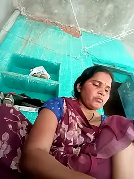 Snapshot of Nm_sanjna chatting on April 24, 11:23 am Nm sanjna online show from April 24, 11:23 am