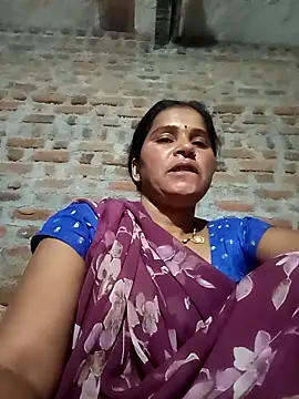 Snapshot of Nm_sanjna chatting on April 24, 11:29 pm Nm sanjna online show from April 24, 11:29 pm
