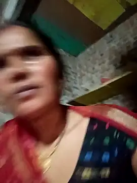 Snapshot of Nm_sanjna chatting on April 29, 2:10 pm Nm sanjna online show from April 29, 2:10 pm