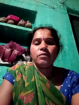 Snapshot of Nm_sanjna chatting on April 30, 11:09 pm Nm sanjna online show from April 30, 11:09 pm