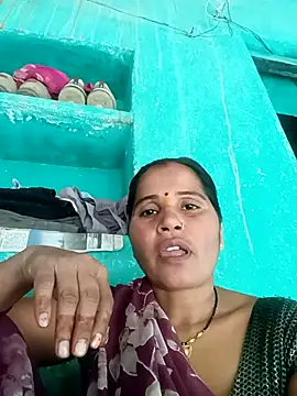 Snapshot of Nm_sanjna chatting on May 1, 11:15 am Nm sanjna online show from May 1, 11:15 am