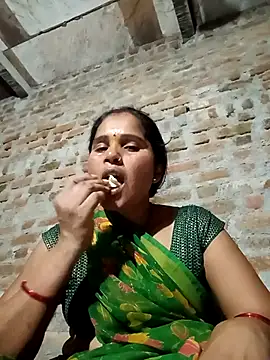 Snapshot of Nm_sanjna chatting on May 11, 2:56 pm Nm sanjna online show from May 11, 2:56 pm