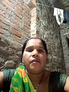 Snapshot of Nm_sanjna chatting on May 11, 4:04 pm Nm sanjna online show from May 11, 4:04 pm