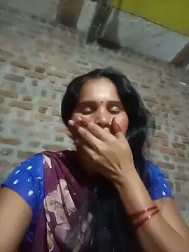 Snapshot of Nm_sanjna chatting on May 13, 3:20 pm Nm sanjna online show from May 13, 3:20 pm