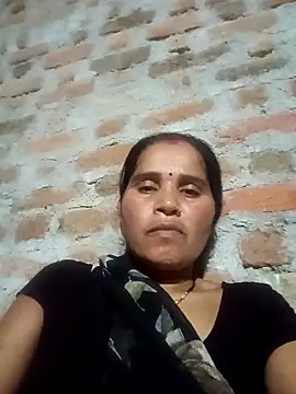 Snapshot of Nm_sanjna chatting on May 27, 5:32 pm Nm sanjna online show from May 27, 5:32 pm