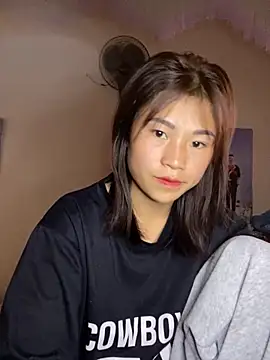 Mylinh- online show from October 31, 3:07 am