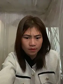 Mylinh- online show from November 6, 2:34 am