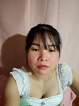 Snapshot of Mylove-here chatting on November 5, 8:47 am Mylove-here online show from November 5, 8:47 am