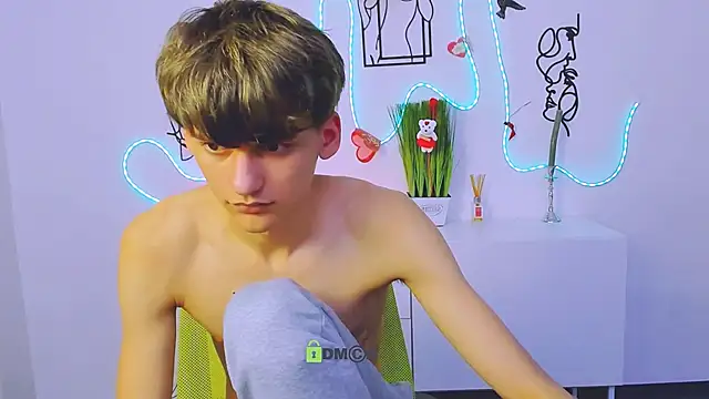 rico steel online show from February 17, 9:32 pm