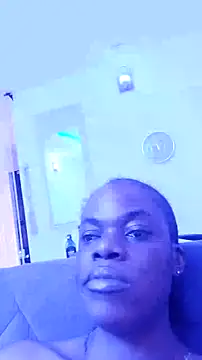 Snapshot of GlobeTrottieHottie1 chatting on October 12, 1:54 pm GlobeTrottieHottie1 online show from October 12, 1:54 pm