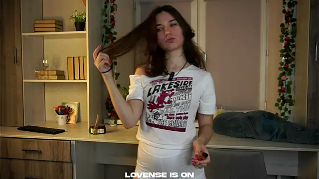 Snapshot of AmmieGerber chatting on November 29, 1:19 am AmmieGerber online show from November 29, 1:19 am