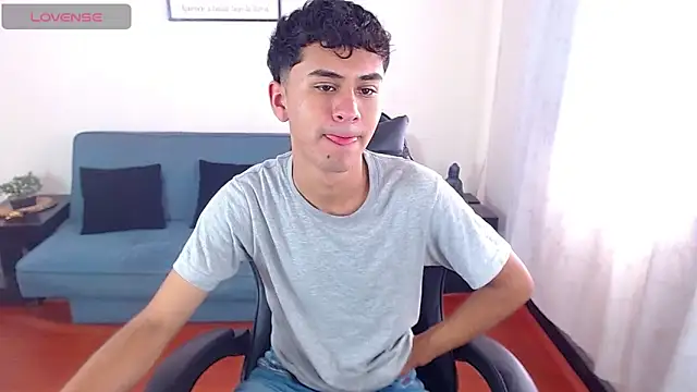 Alancum7 online show from April 13, 1:05 pm