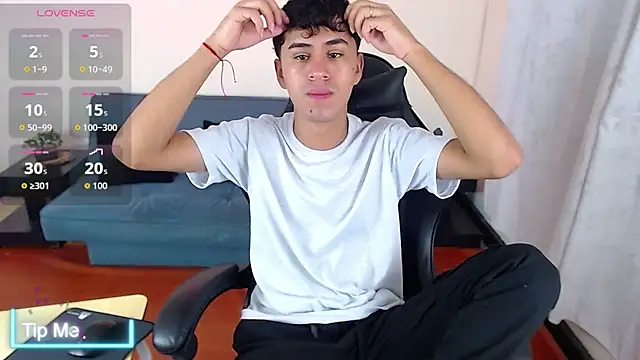 Alancum7 online show from April 14, 1:06 pm