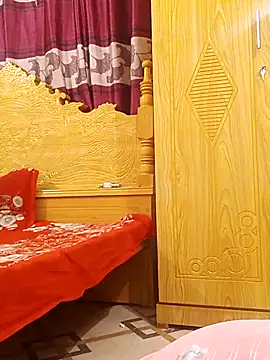 Beauty Queen Soniya online show from February 7, 4:33 pm