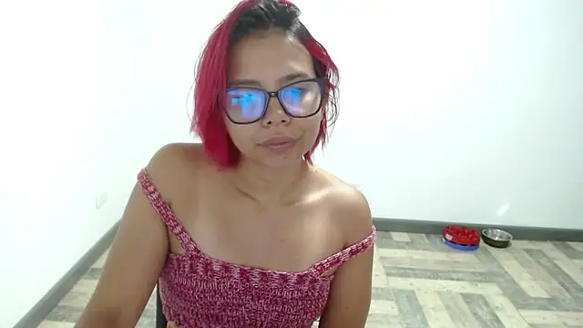 Snapshot of firer-red69 chatting on December 20, 3:52 pm firer-red69 online show from December 20, 3:52 pm