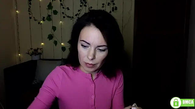 Rita lovvylyou online show from October 20, 5:30 am