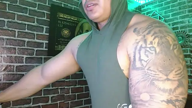 jordan bigcock  online show from January 6, 5:33 am