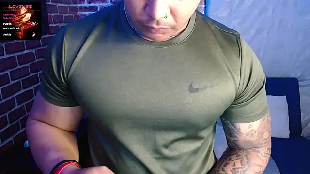 jordan bigcock  online show from February 20, 5:48 am