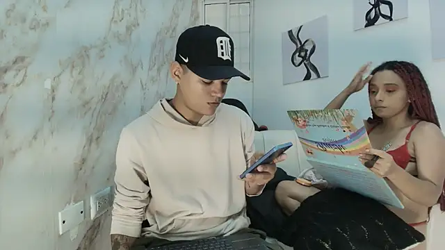 Snapshot of dante_and_kiara chatting on November 16, 8:58 pm dante and kiara online show from November 16, 8:58 pm