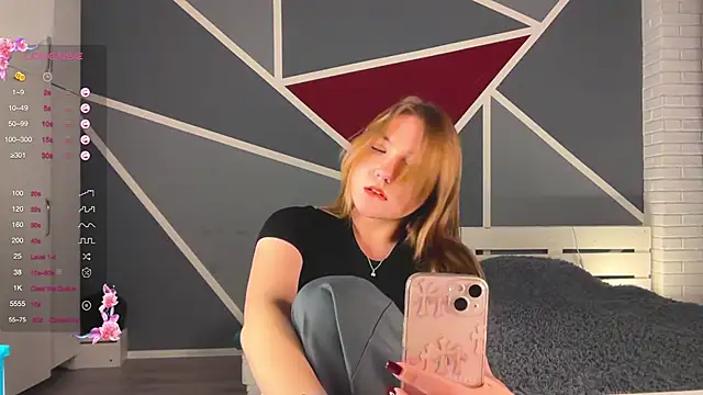 RebeccaEglitis online show from December 17, 4:57 pm