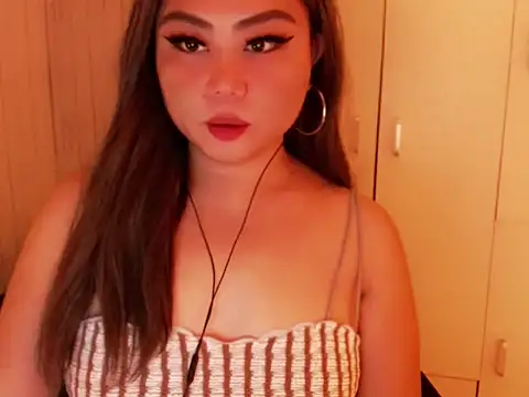 Snapshot of rosemarsakalam chatting on October 6, 10:18 pm rosemarsakalam online show from October 6, 10:18 pm