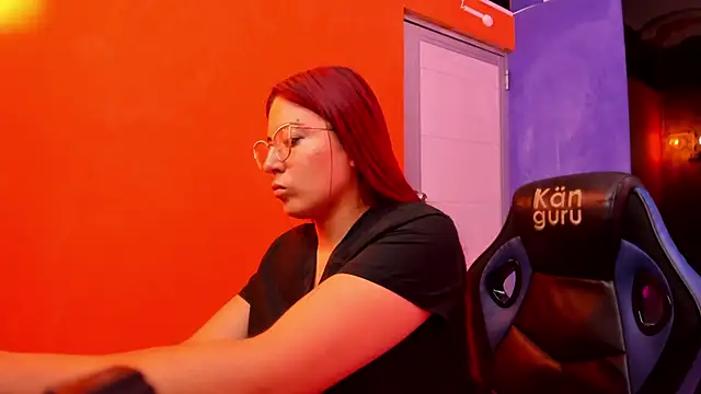 allison mc online show from February 15, 4:09 am