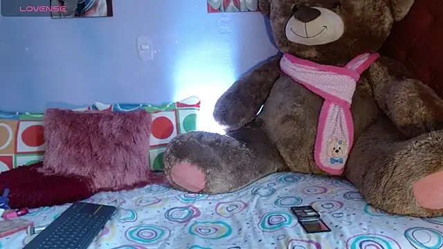 Himiiko toga online show from November 3, 3:46 pm