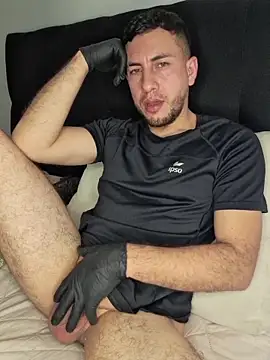 Alessfuck friends online show from April 19, 11:29 pm