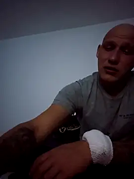 Snapshot of kico21 chatting on October 6, 11:13 pm kico21 online show from October 6, 11:13 pm