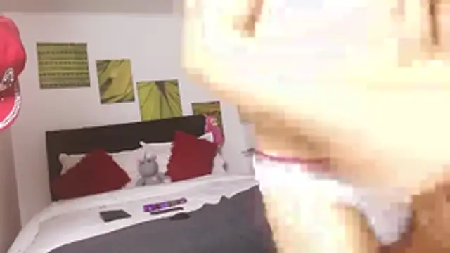 sweet day19 online show from October 17, 12:01 am