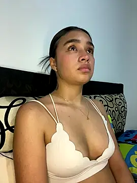 Snapshot of Iam_samanthaa chatting on October 10, 11:37 pm Iam samanthaa online show from October 10, 11:37 pm