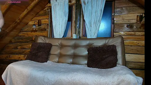 Nordikandclem  online show from November 18, 1:00 am