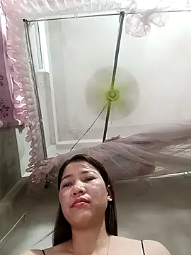 ladzy sexy online show from April 8, 10:43 pm