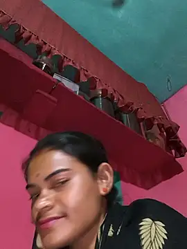 Snapshot of Hot_sundri39 chatting on October 14, 4:19 pm Hot sundri39 online show from October 14, 4:19 pm