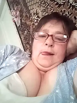 MilaCold5443 online show from April 15, 10:11 am