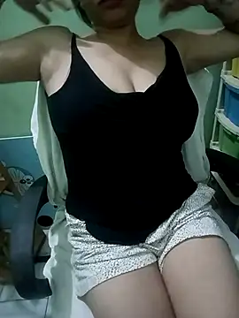 Snapshot of Parya_109 chatting on October 20, 9:04 pm Parya 109 online show from October 20, 9:04 pm