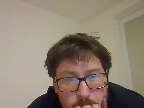 Snapshot of czechguy chatting on October 11, 5:00 pm czechguy online show from October 11, 5:00 pm