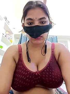 Snapshot of Hot_radhaji chatting on April 25, 1:52 pm Hot radhaji online show from April 25, 1:52 pm