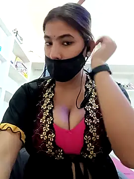 Snapshot of Hot_radhaji chatting on April 27, 1:14 am Hot radhaji online show from April 27, 1:14 am