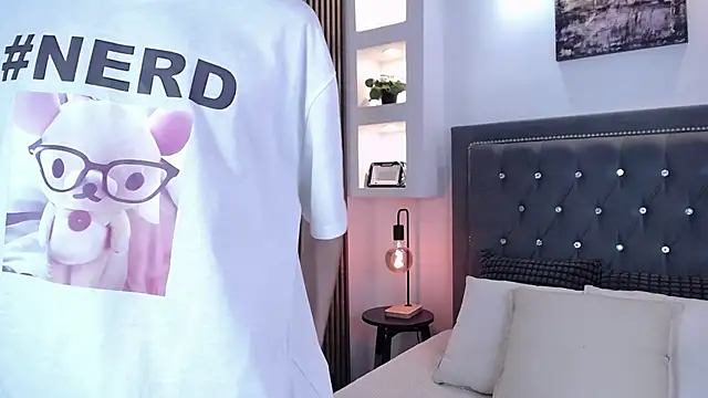 Emo Boy  online show from March 26, 8:14 pm