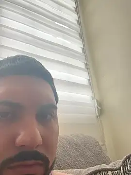 Snapshot of Pollo0215 chatting on July 23, 11:52 am Pollo0215 online show from July 23, 11:52 am