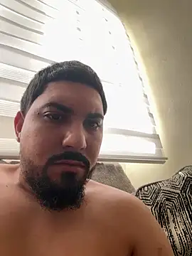 Snapshot of Pollo0215 chatting on July 24, 12:14 pm Pollo0215 online show from July 24, 12:14 pm