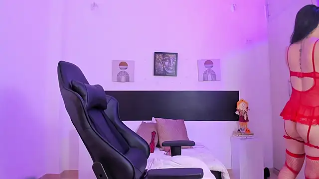 Snapshot of anna_maya77 chatting on November 23, 4:23 am anna maya77 online show from November 23, 4:23 am