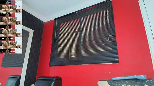 Snapshot of Alisson_Steelersexy chatting on May 9, 8:58 pm Alisson Steelersexy online show from May 9, 8:58 pm