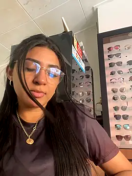 oralin online show from November 8, 11:43 am