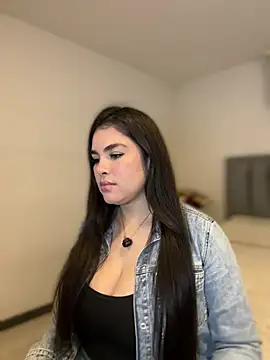 Isabella LaRue online show from April 17, 12:02 am