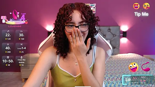 Dulcee Gaby online show from April 5, 11:40 am