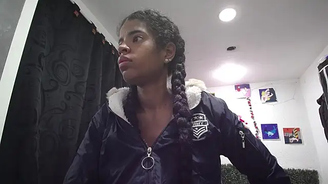 thianahorny online show from April 14, 12:33 pm