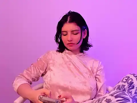 Snapshot of tedejamaica chatting on October 25, 2:41 am tedejamaica online show from October 25, 2:41 am