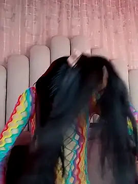 Snapshot of SweetRenata_ chatting on December 4, 11:41 am SweetRenata online show from December 4, 11:41 am